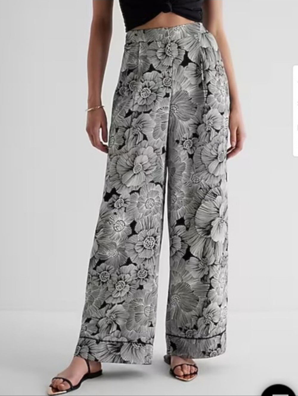 Express Stylist Wide Leg Super High Rise Floral Pants